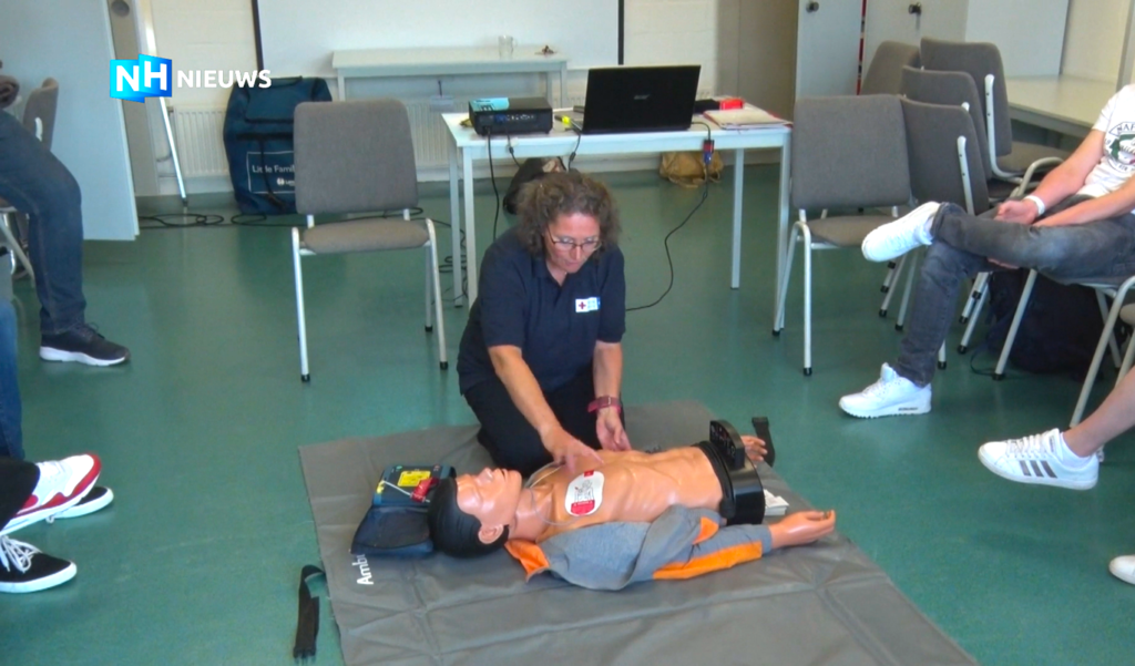 zaandam amsterdam annemieke cursus reanimatie aed